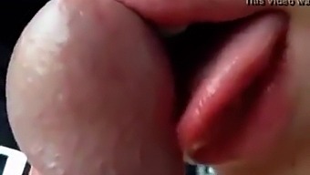 Hot Indian Girl Gives A Friendly Blowjob
