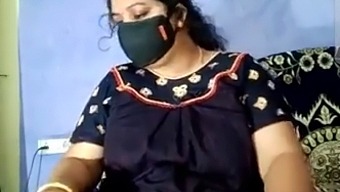 印度熟女大屁股分享老婆