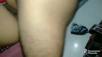 披萨送货员与印度宝贝做爱