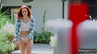 红发女郎freya Parker渴望在高清视频中屈服和支配